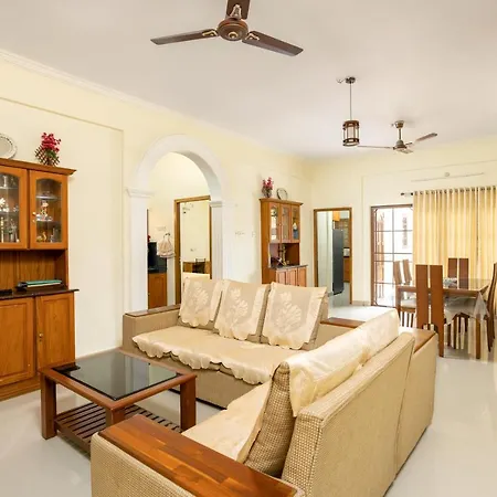 Paradise Inn Kochi Exterior photo
